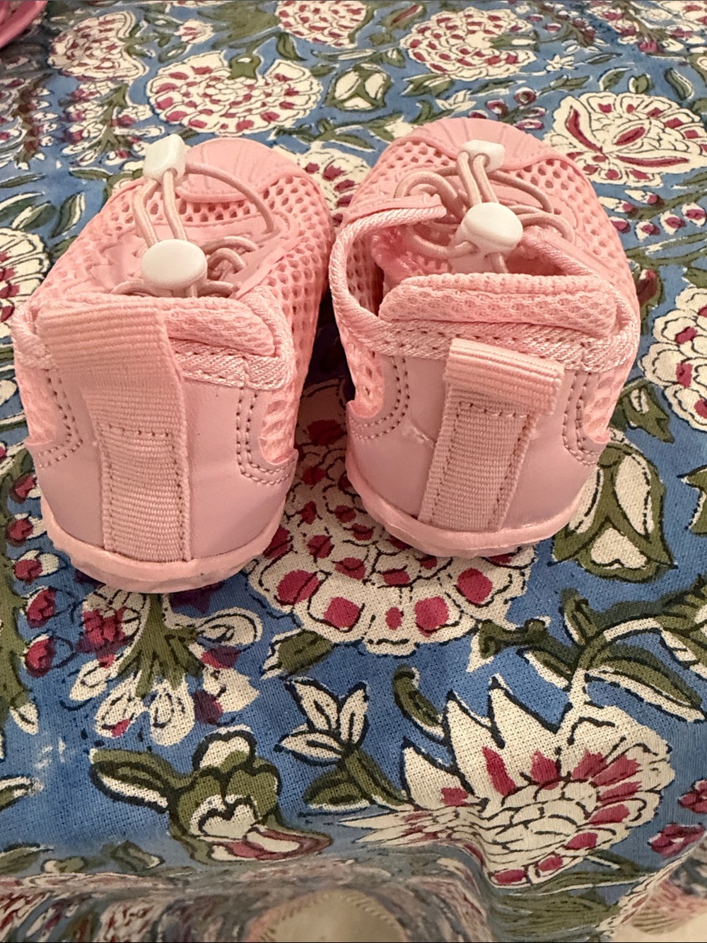 Size3 Pink Water Shoe bundle - Picture 5 of 7
